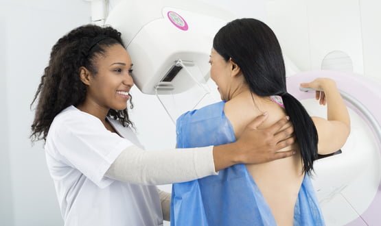 New online tool could help GPs predict woman’s risk of breast cancer